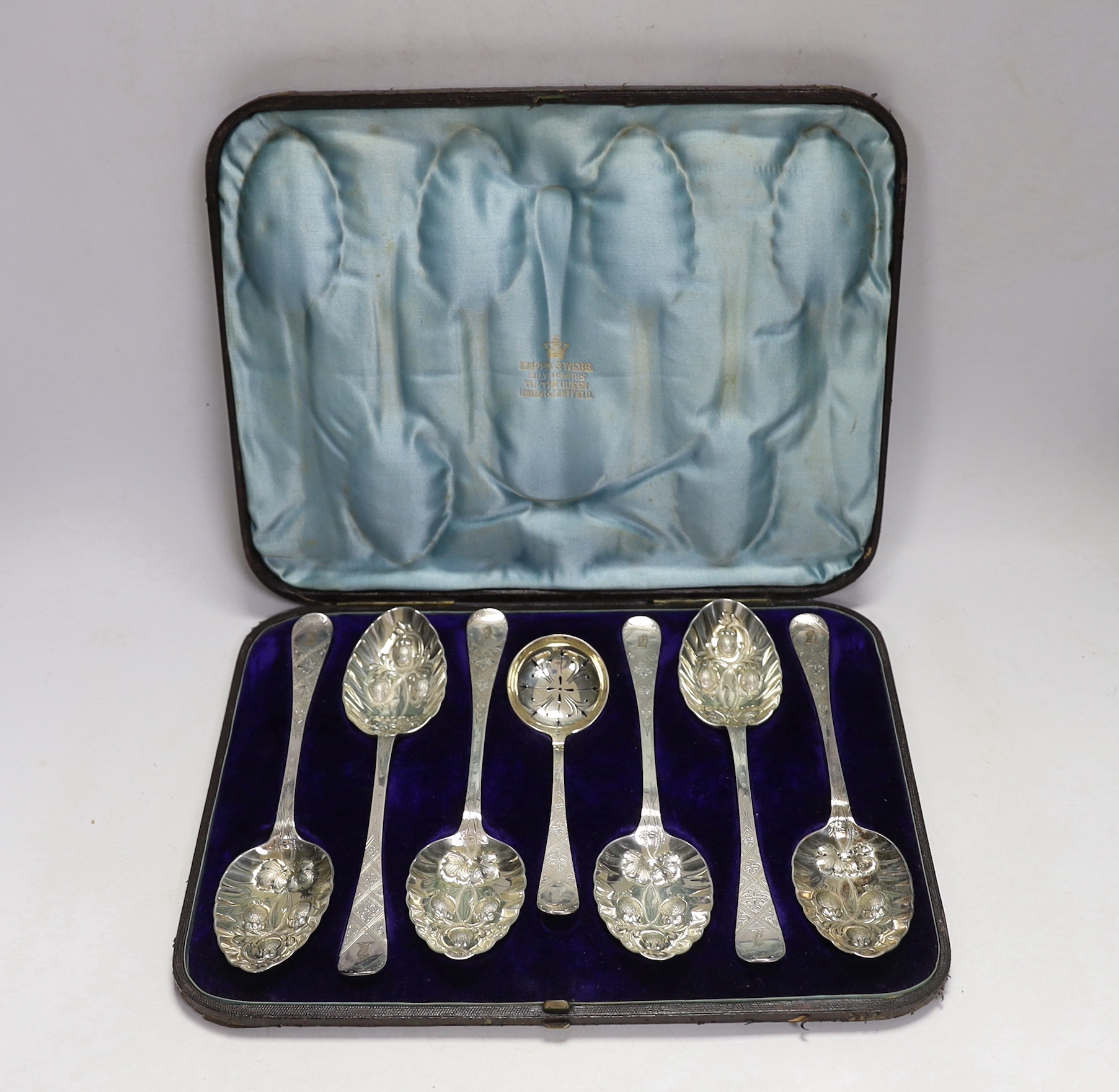 A cased set of Mappin & Webb plated berry spoons